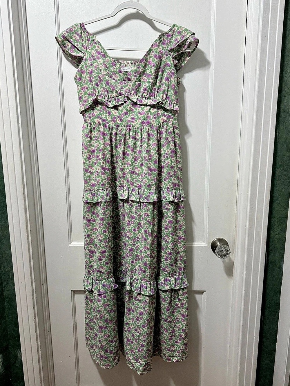 ANANY Floral Tiered Maxi Dress in Green & Pink Large
